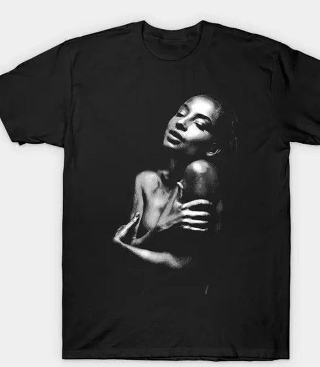 Sade Adu Lovers Rock 2001 Tour White T-shirt, Sade Summer Tour Concert Menswear Top Hoodie, Sweatshirt | UrbanDripWear.com