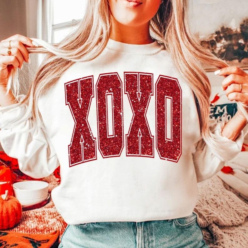 Sparkly Faux Glitter Xoxo Valentine , Xoxo Sweatshirt, Valentines day Sweatshirt, Valentines Sweatshirt, Retro Valentine...