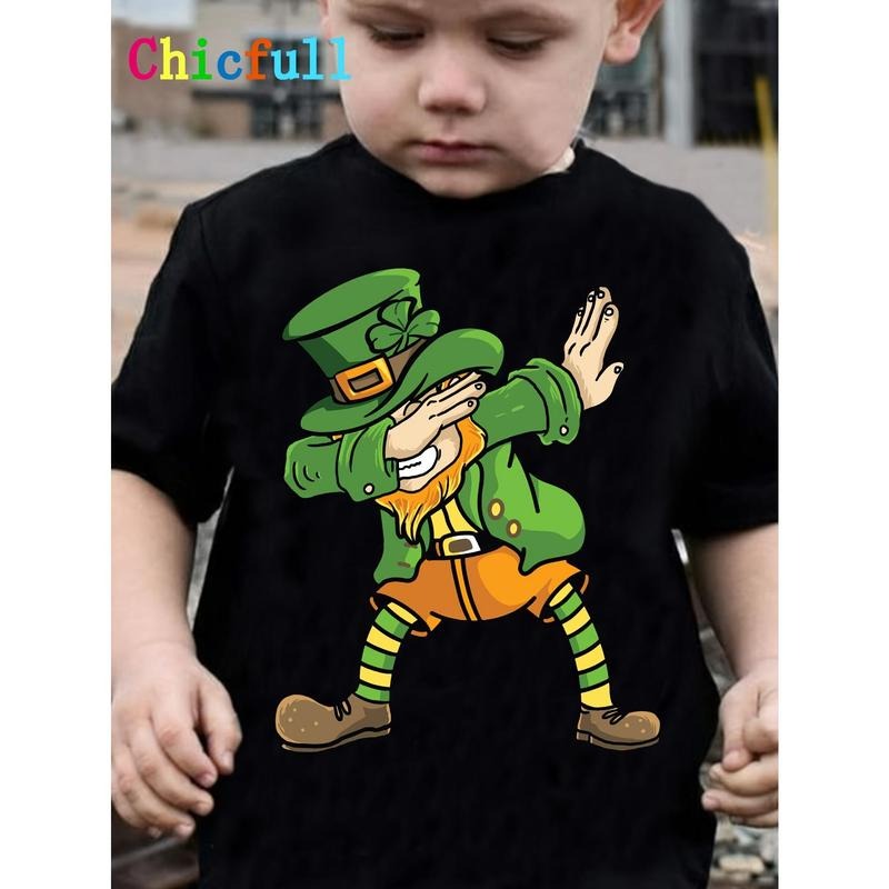 St. Patricks Day Retro Clover Smiley SWeatshirt Womenswear Hoodie T-Shirts | UrbanDripWear.com