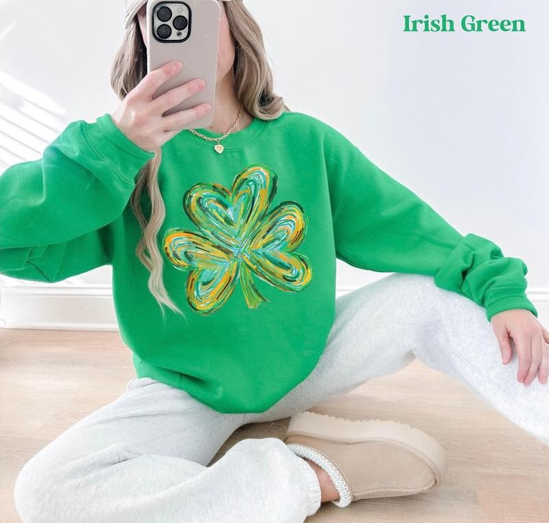 St Patrick's Four Leaf Clover Sweatshirt, Watercolor St Patrick Shirt, Vintage Retro St Patrick's Day, Shamrock...