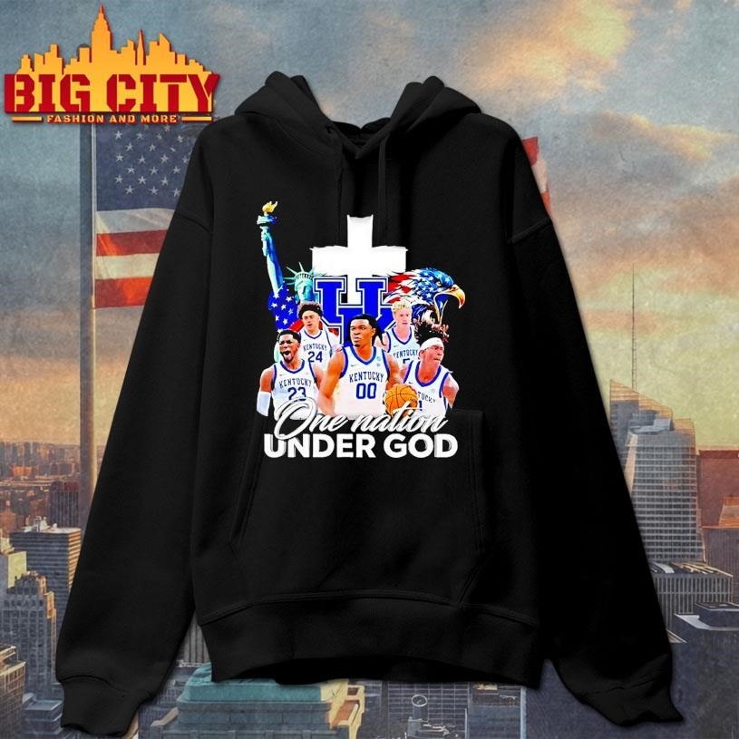 Statue Of Liberty Eagle And Kentucky Wildcats Players One Nation Under God Shirt