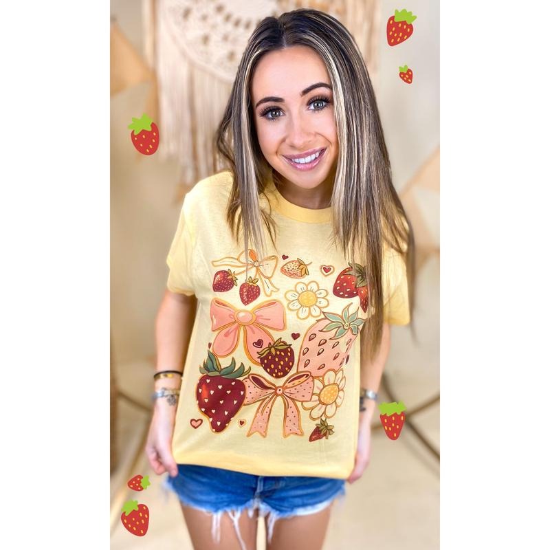 Strawberry Bows Graphic T-Shirt Hoodie, Sweatshirt | UrbanDripWear.com
