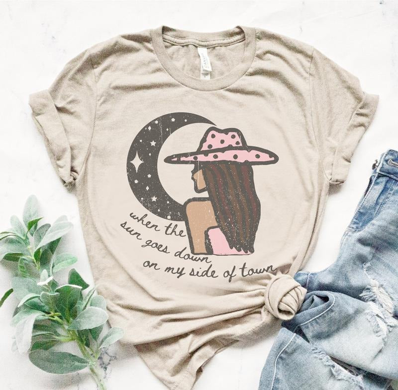 Sun Goes Down T-Shirt Cowboy Country Tshirt Cowgirl Boots Tee Country West Shirt Soft Print T-Shirt Oversized Fit Tshirt...