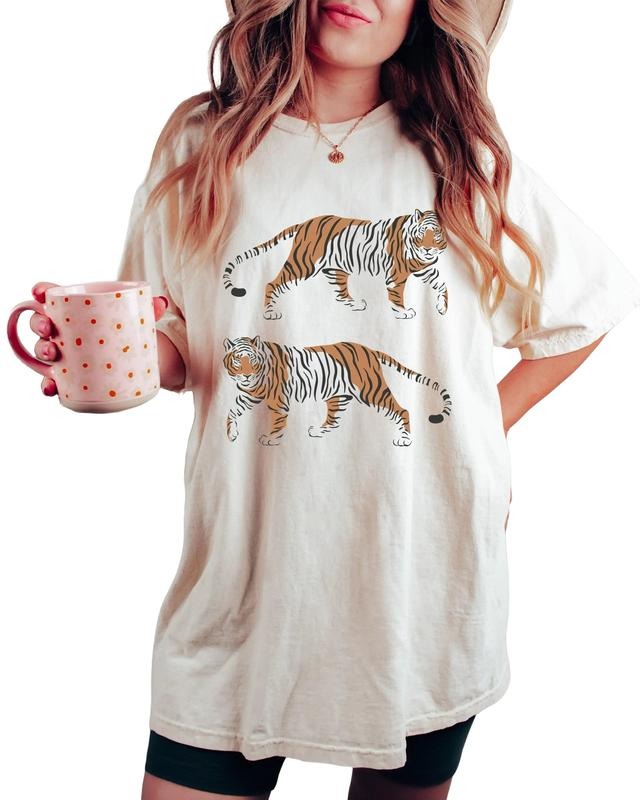 Tiger T-shirt, Tiger Graphic Tee, Tiger Tee Boho T-shirt Sweatshirt,  Hoodie | UrbanDripWear.com