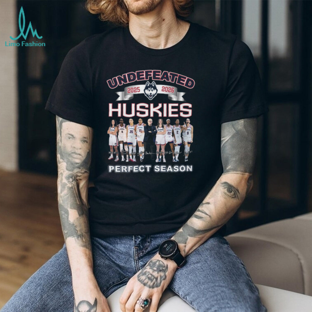 UConn Huskies Women’s Basketball 2025 2026 Undefeated Perfect Season T Shirt