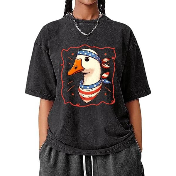 Vintage - Washed T - Shirt with a Playful Duck Design in Patriotic Attire, Ideal for a Retro - Inspired, Fun