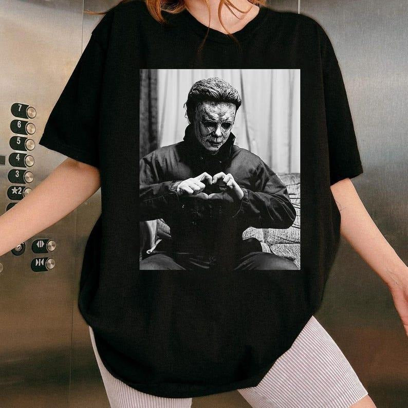 Vintage Michael Myers Heart Hand Halloween tshirt, Retro Michael Myers Shirt, 90s Horror Movie, Funny Meme Halloween...