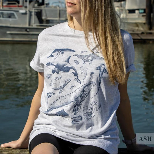 Vintage Tattoo Sea Animal Tshirt, Gift For Nature, Sealife, Ocean, Whale Sweatshirt, Conservation Lover Women's Shirt, Humpback Orca Turtle Dolphin Oversized Tee