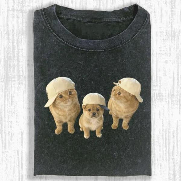 WACKY CAT & DOG T-SHIRT, Graphic T-shirt, Y2K 90s Graphic Shirt, gift for her, him, Womenswear Top, funny TShirt, meme...
