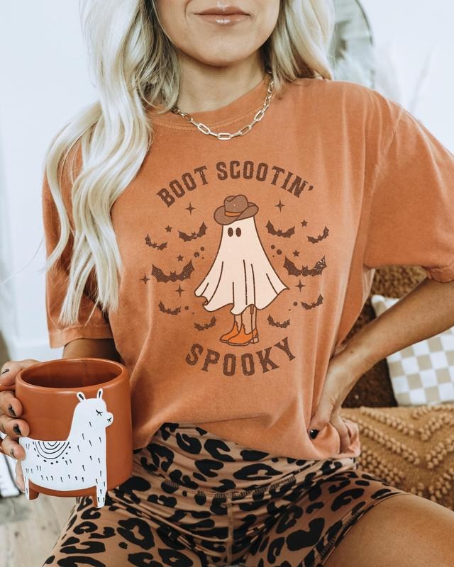 Western Halloween Shirt Retro Ghost Spooky Season Shirt Vintage Halloween Tee Cowboy Halloween Women's T-shirts Cotton...