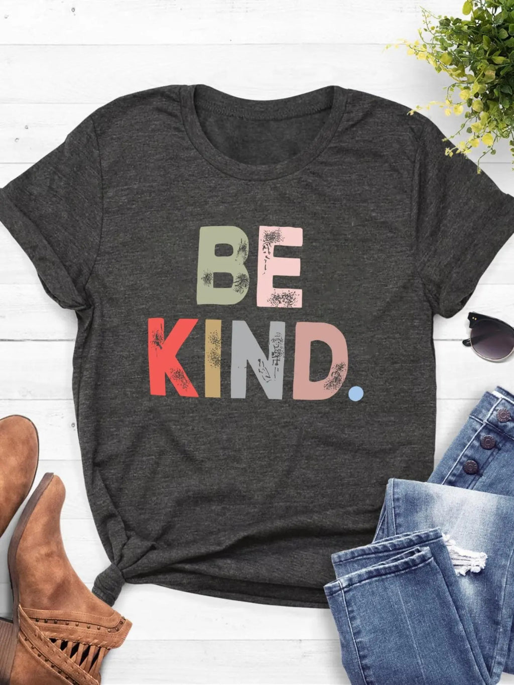 Women's "BE KIND" Letter Print Round Neck Graphic Tee, Vintage Trendy Casual Short Sleeve T-shirt For Daily Wear, Ladies...