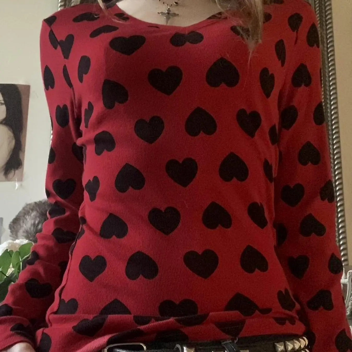 Women's All Over Heart Print Long Sleeve Tee, Casual Round Neck T-shirt for Fall & Winter, Women's Top for Daily Wear...