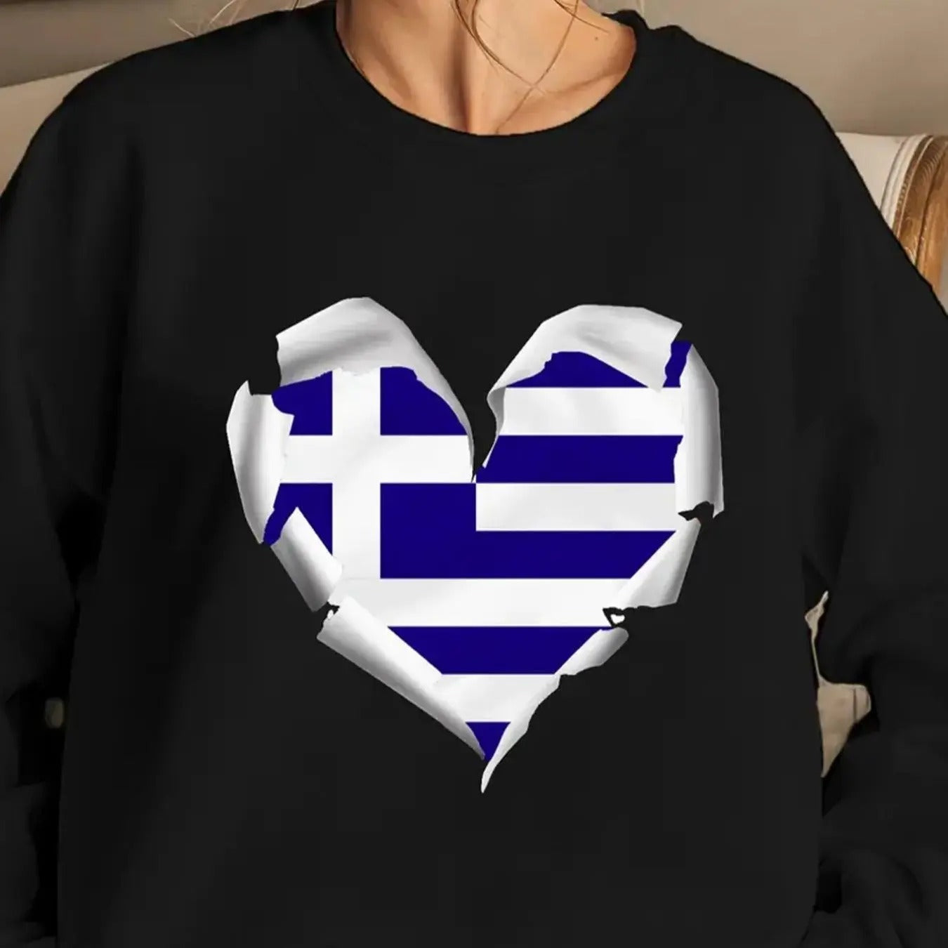Women's Broken Heart Print Sweatshirt, Casual Long Sleeve Pullover for Fall & Winter, Women's Clothes for Daily Wear...