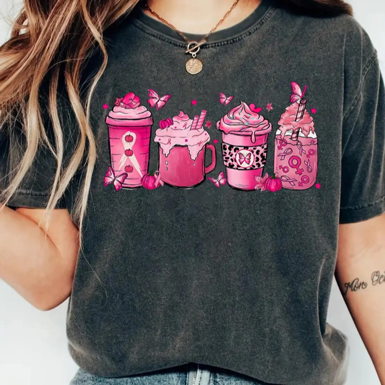 Women's Butterfly Print Round Neck Tee, Casual Short Sleeve Crew Neck T-shirt for Daily Wear, Ladies Clothes for All...