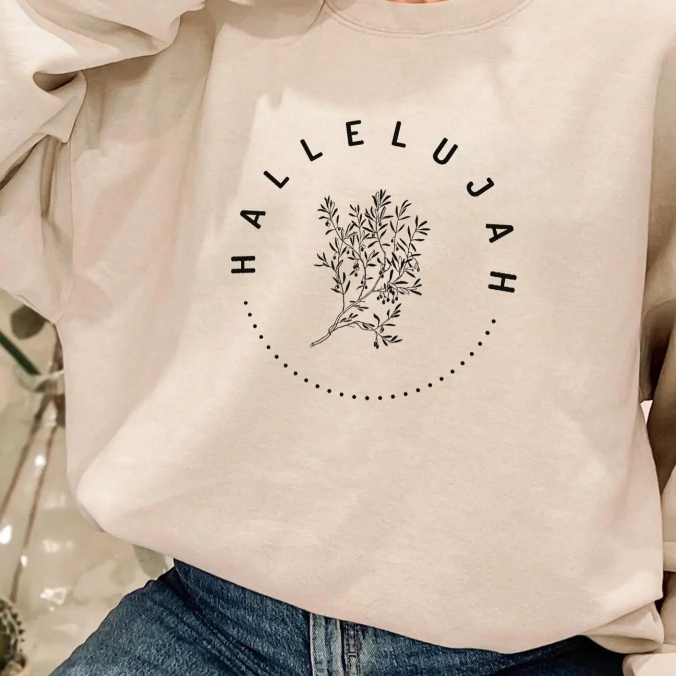 Women's Cartoon & Letter Print Round Neck Thermal Lined Pullover, Casual Long Sleeve Crew Neck Sweatshirt for Fall &...