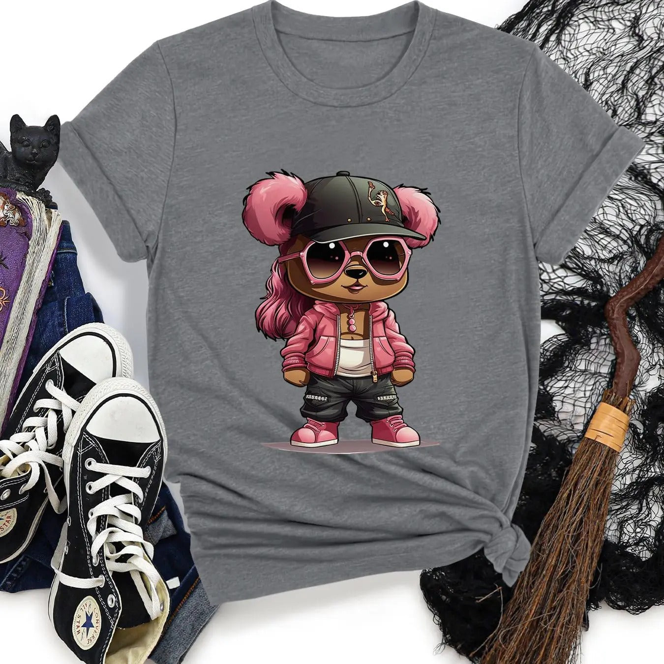 Women's Cartoon Bear Print Round Neck Tee, Cute Fashion Casual Short Sleeve T-Shirt for Daily Wear, Ladies Clothes for...