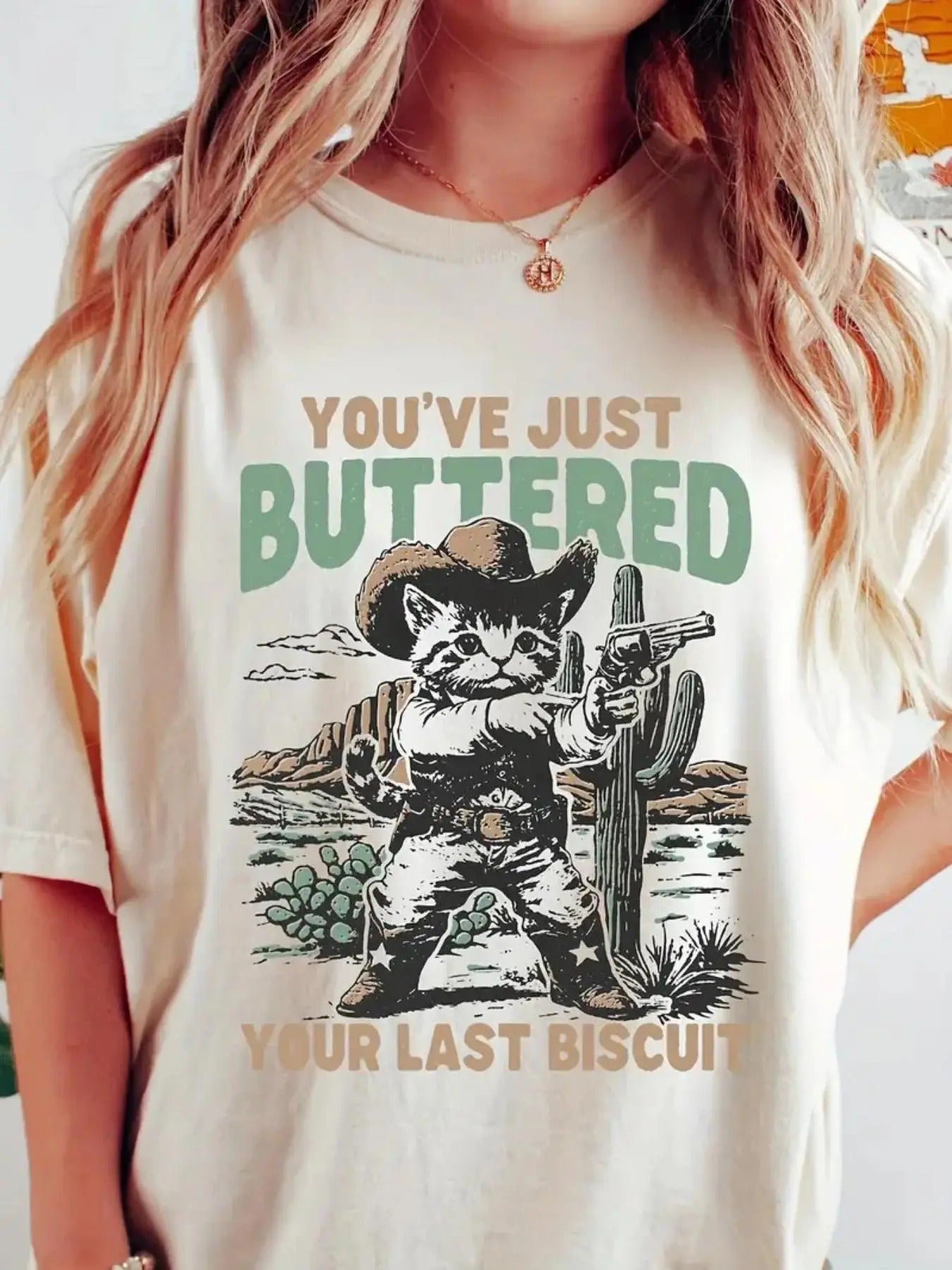 Women's Cartoon Cat & Letter Print Round Neck Graphic Tee, Vintage Trendy Casual Fitted Short Sleeve T-shirt for Daily...