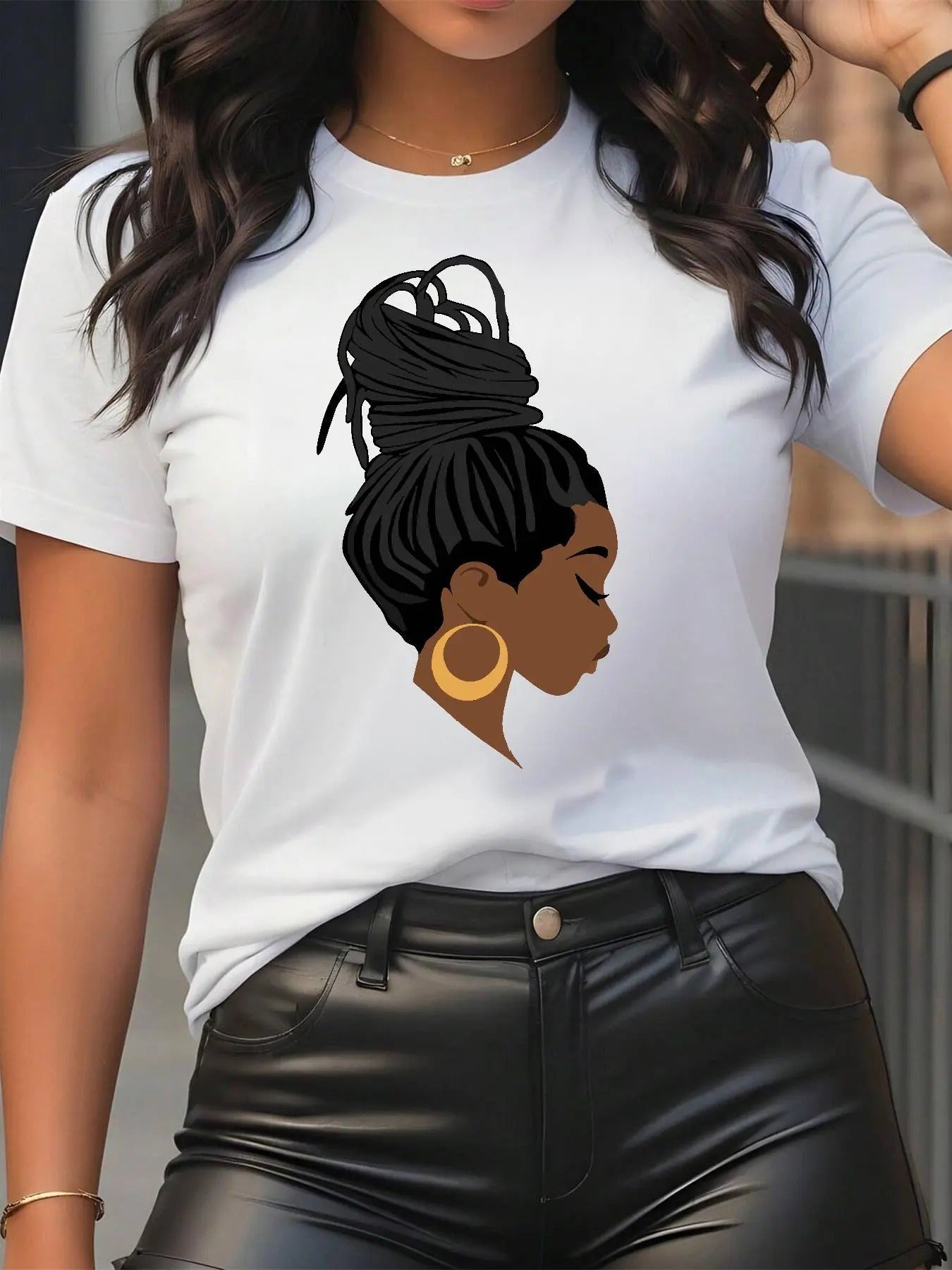 Women's Cartoon Figure Print Round Neck Tee, Fashion Casual Short Sleeve T-shirt for Daily Wear, Ladies Summer Clothes...