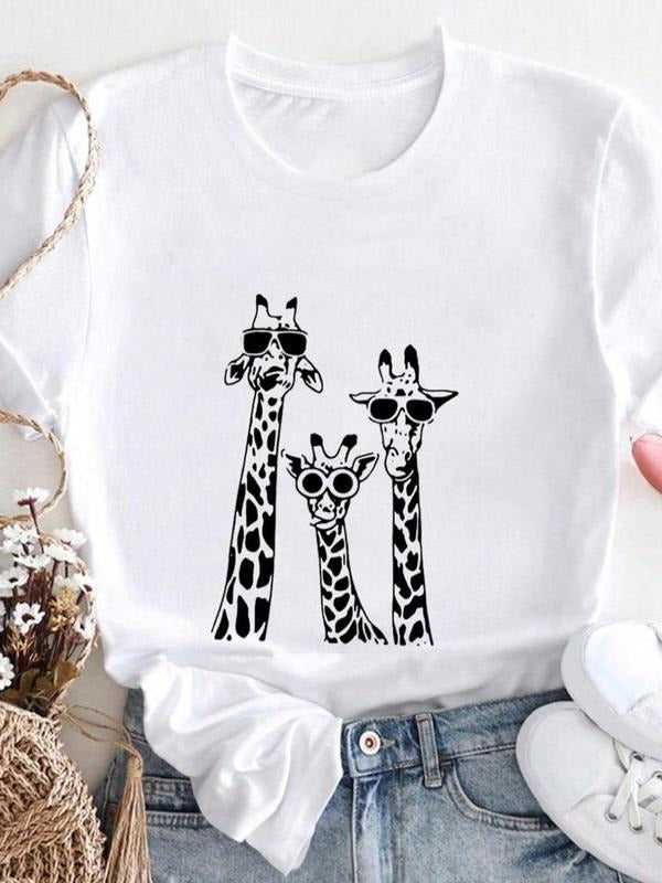 Women's Cartoon Giraffe Print Round Neck Tee, Fashion Casual Short Sleeve T-shirt, Ladies Summer Clothes for Daily Wear...
