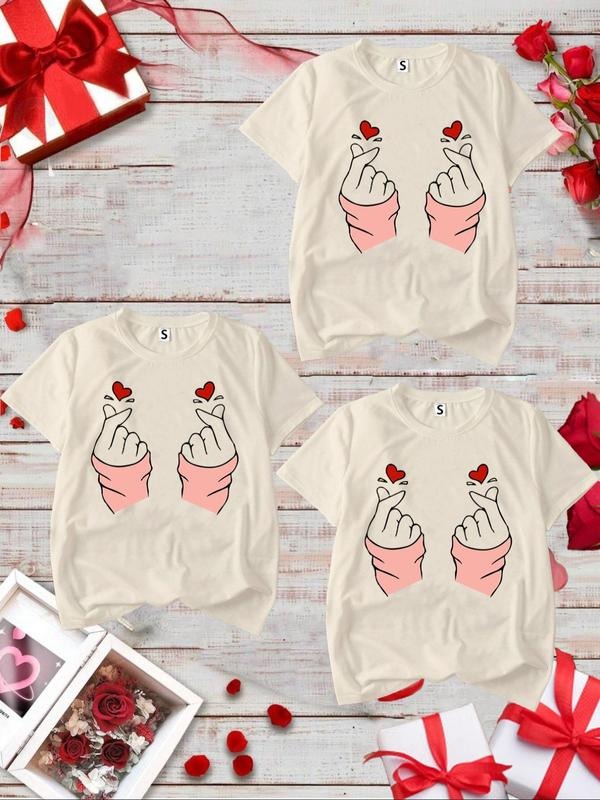 Women's Cartoon Heart Print Crew Neck Tee, Casual Soft Comfortable Short Sleeve T-shirt for Daily Wear, Ladies Clothes...