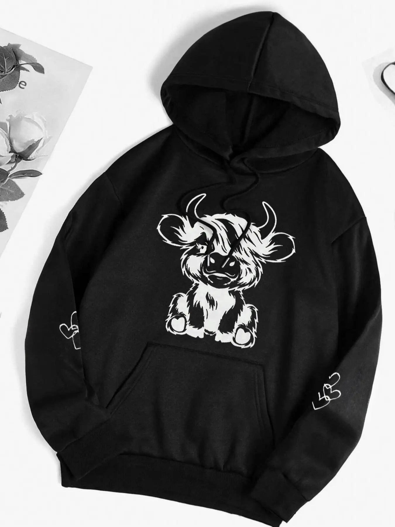 Women's Cartoon Highland Cow Print Drop Shoulder Hoodie, Fashion Casual Drawstring Pocket Hooded Sweatshirt for Daily...