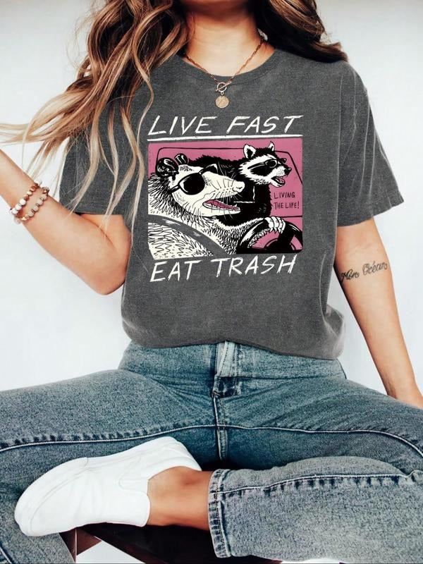 Women's Cartoon Print Round Neck Graphic Tee, Vintage Trendy Casual Short Sleeve T-shirt for Daily Wear, Ladies Summer...