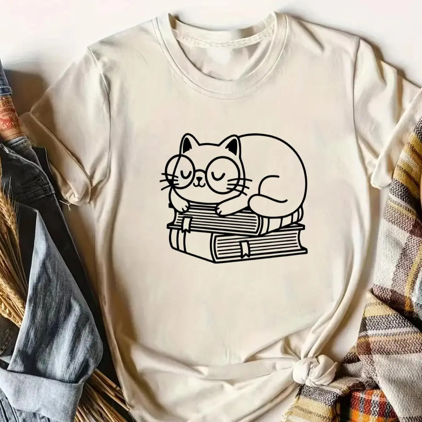 Women's Cat & Book Print Round Neck Graphic Tee, Casual Short Sleeve T-shirt for Daily Wear, Women's Clothing for Summer...