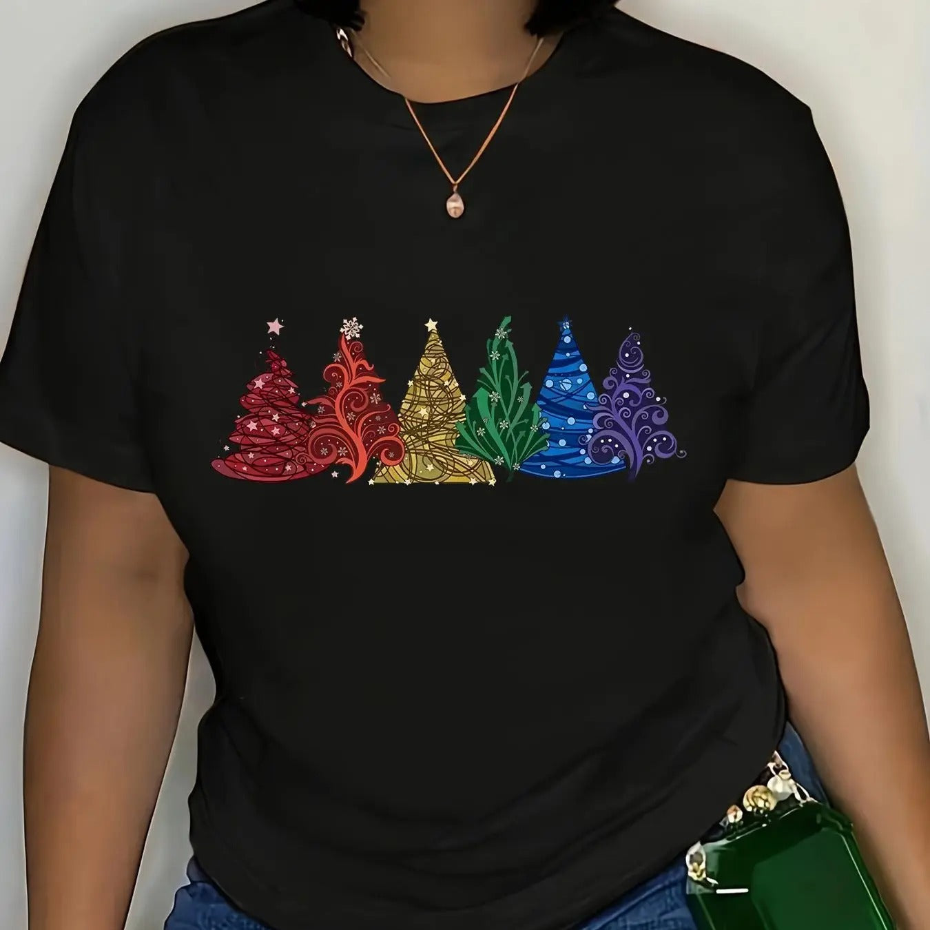 Women's Christmas Tree Print Round Neck Tee, Fashion Casual Short Sleeve T-shirt, Ladies Summer Clothes for Daily Wear...