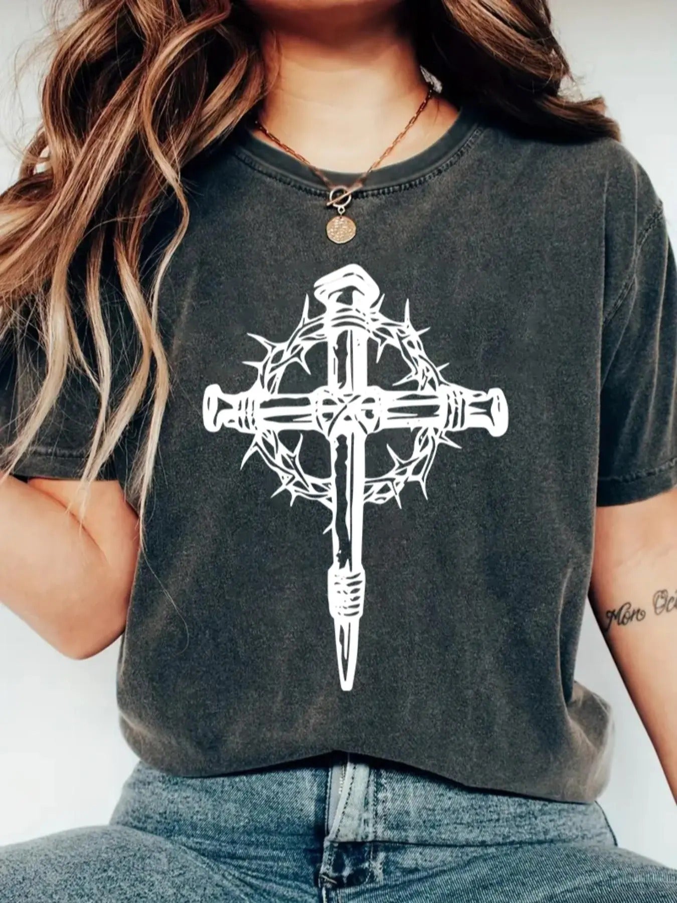 Women's Cross Print Round Neck Tee, Casual Short Sleeve T-shirt for Daily Wear, Ladies Clothes for All Seasons Hoodie,...