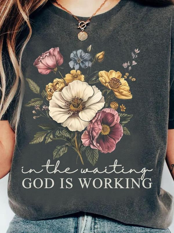 Women's Floral & Letter Print Round Neck Graphic Tee, Vintage Trendy Casual Short Sleeve T-shirt for Daily Wear, Ladies...