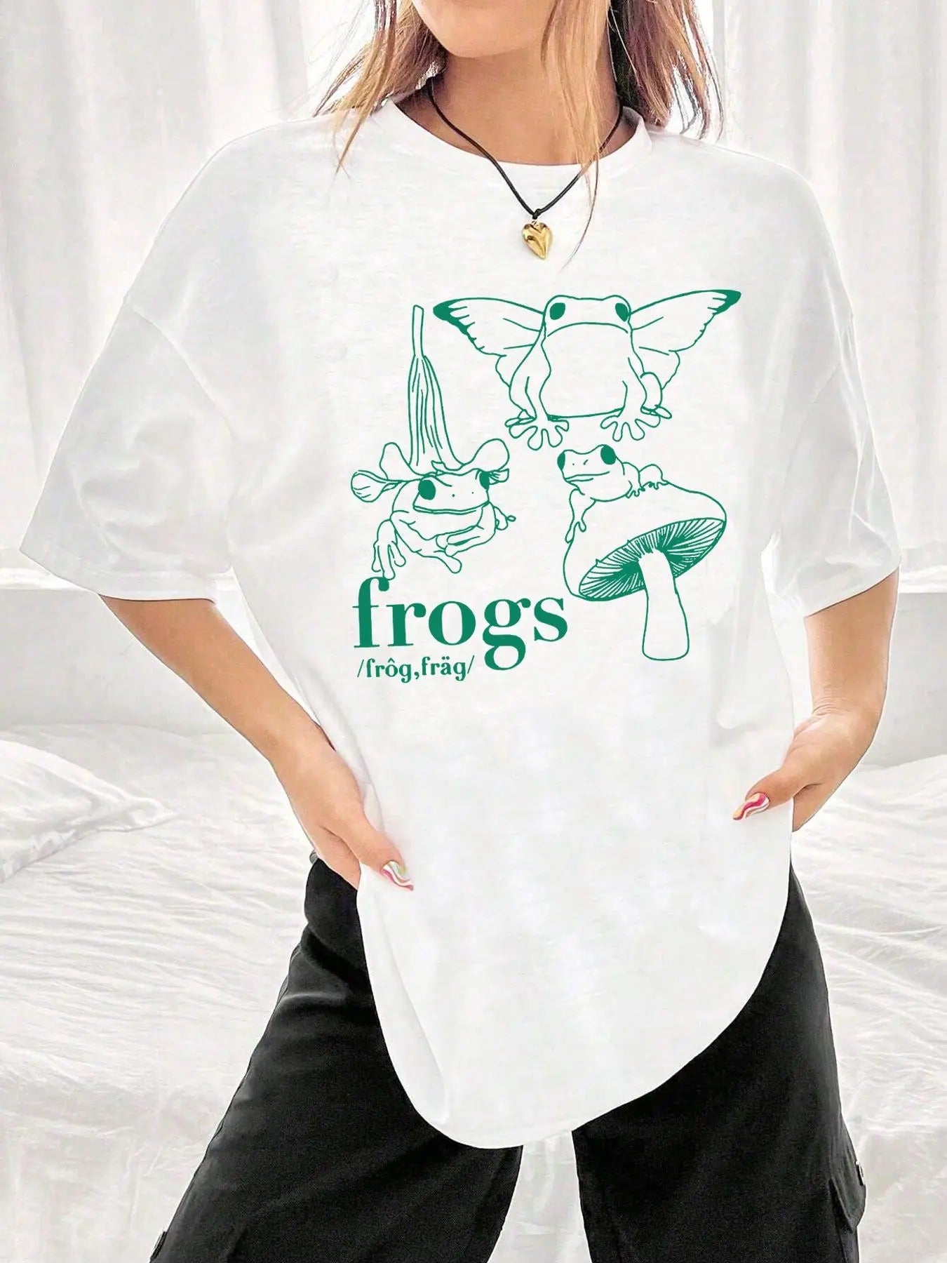 Women's Frog & Letter Print Drop Shoulder Tee, Street Crew Neck Half Sleeve T-Shirt, Ladies All Seasons Outfit Hoodie,...