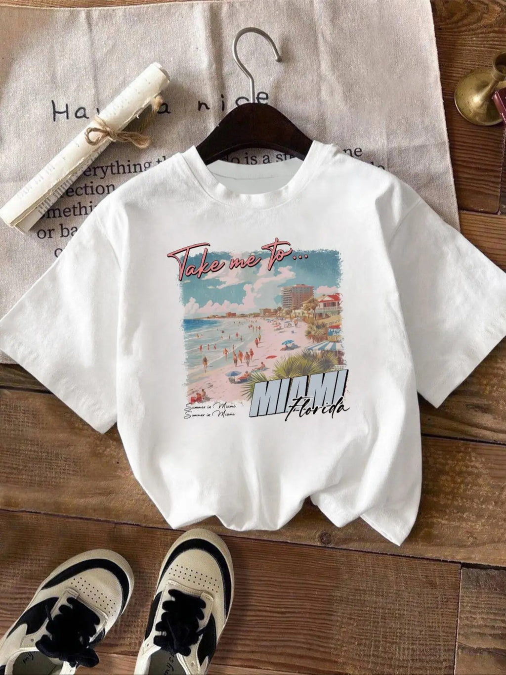 Women's Landscape Print Round Neck Graphic Tee, Vintage Trendy Casual Short Sleeve T-shirt for Daily Wear, Ladies All...