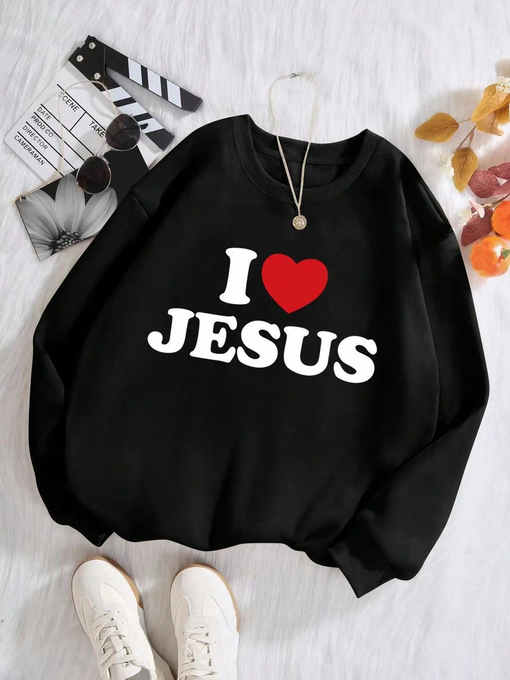 Women's Letter & Heart Print Crew Neck Sweatshirt, Casual Long Sleeve Pullover for Fall & Winter, Women's Clothes for...