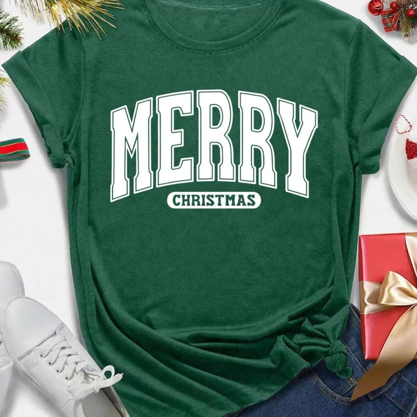 Women's Letter Print Round Neck Tee, Casual Short Sleeve Crew Neck T-shirt for Christmas, Fashion Women's Top for Daily...