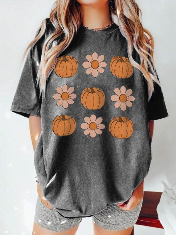 Women's Oversized Fall Pumpkin Daisy Graphic Tee - Vintage Washed Short Sleeve T-Shirt, Casual Top for Halloween, Autumn...
