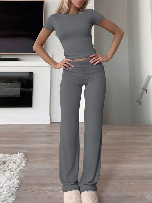 Women's Solid Crop Tee & Flare Leg Pants Two-piece Set, Casual Minimalist Basic Fashion Cozy Fitted Breathable Two Piece Outfits for Daily Outdoor Wear, Ladies Clothes for All Seasons, Womenswear