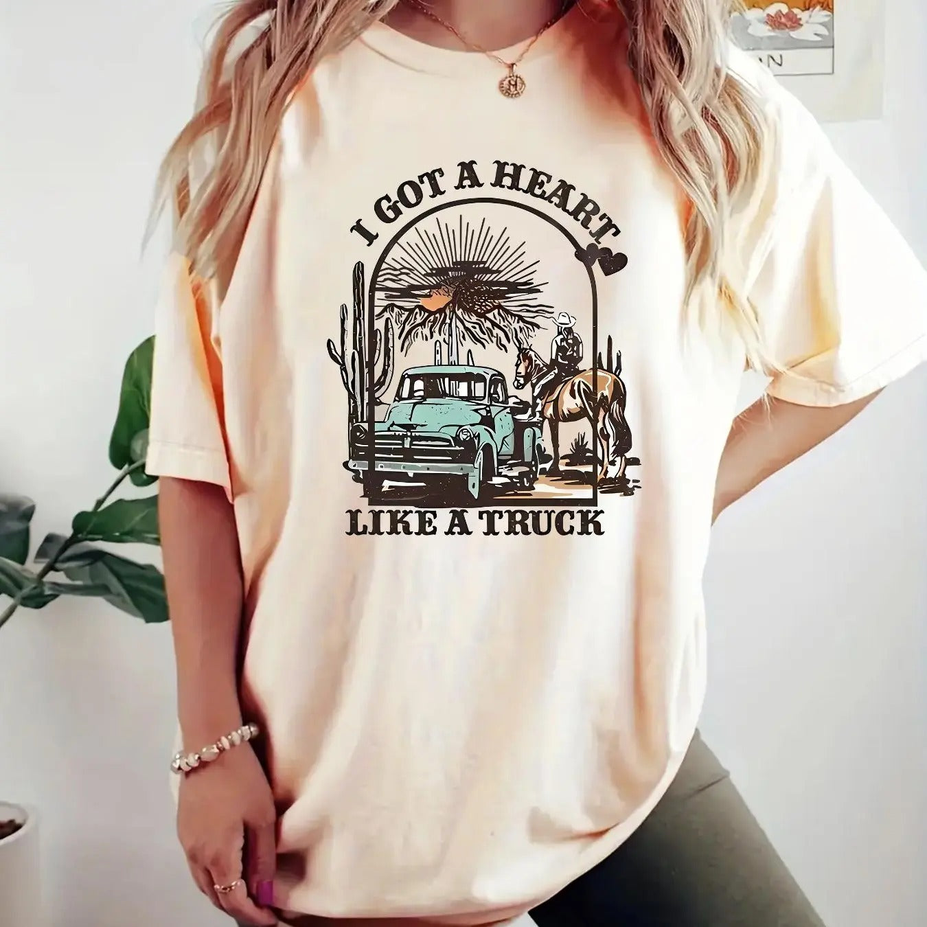 Women's Sunset & Truck Print Round Neck Tee, Vintage Trendy Casual Short Sleeve T-shirt for Daily Wear, Ladies Summer...