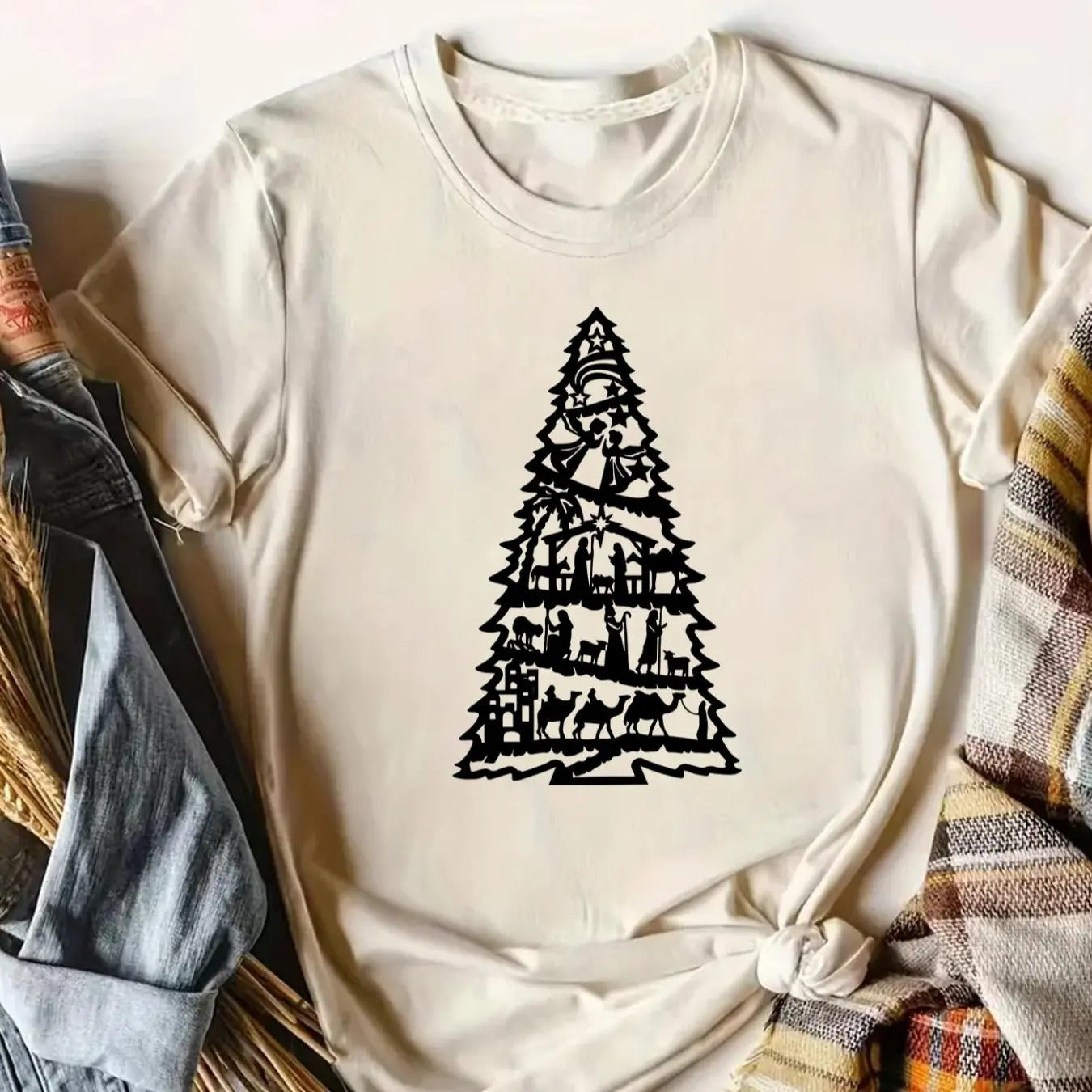Women's Tree Print Round Neck Tee, Casual Short Sleeve Crew Neck T-Shirt for Summer, Fashion Women's Top for Daily Wear...