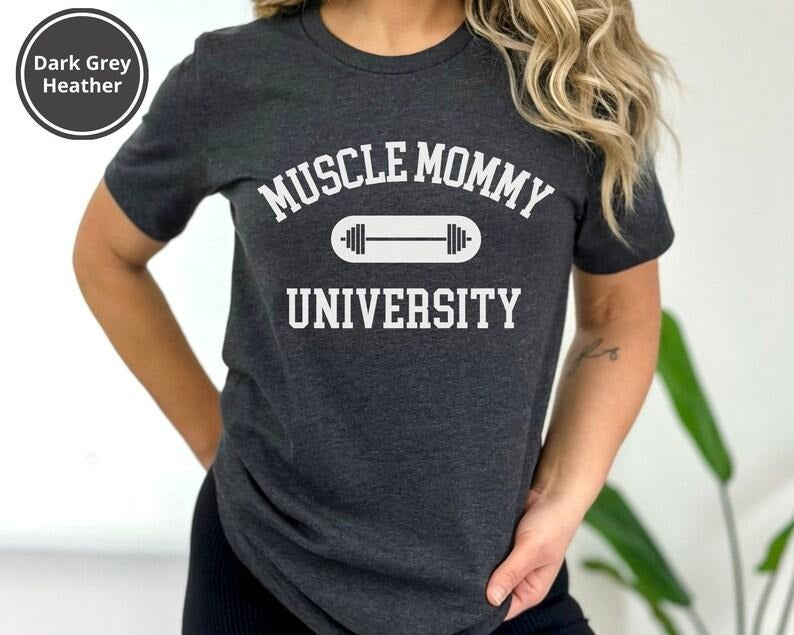 Workout Shirt for Women - Muscle Mommy University Shirt - Funny Weightlifting Tshirt - Gym Tee for Women
