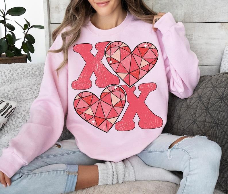 XOXO , Valentine Day Groovy Valentine , Retro Valentine Crewneck Sweatshirt T-Shirts, Hoodie | UrbanDripWear.com