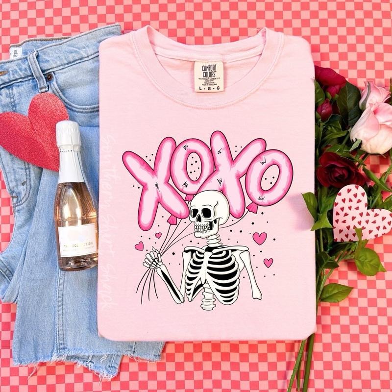 Xoxo bubble balloon skelly | blossom comfort colors t shirt Hoodie, Sweatshirt | UrbanDripWear.com
