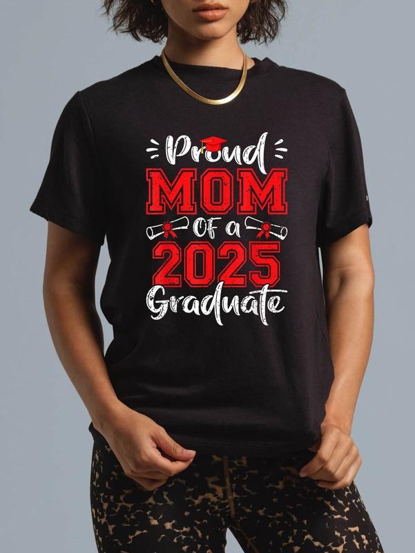 cotton Mom Senior 2025 Proud Mom Of A Class Of 2025 Graduate T-Shirt casual Fashion graphic tees women Hoodie, Sweatshirt