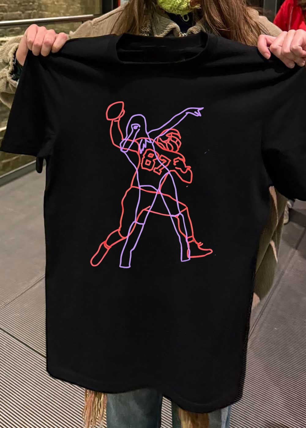Cheerleader and Football Player 87 Kansas City Chiefs neon T-Shirt