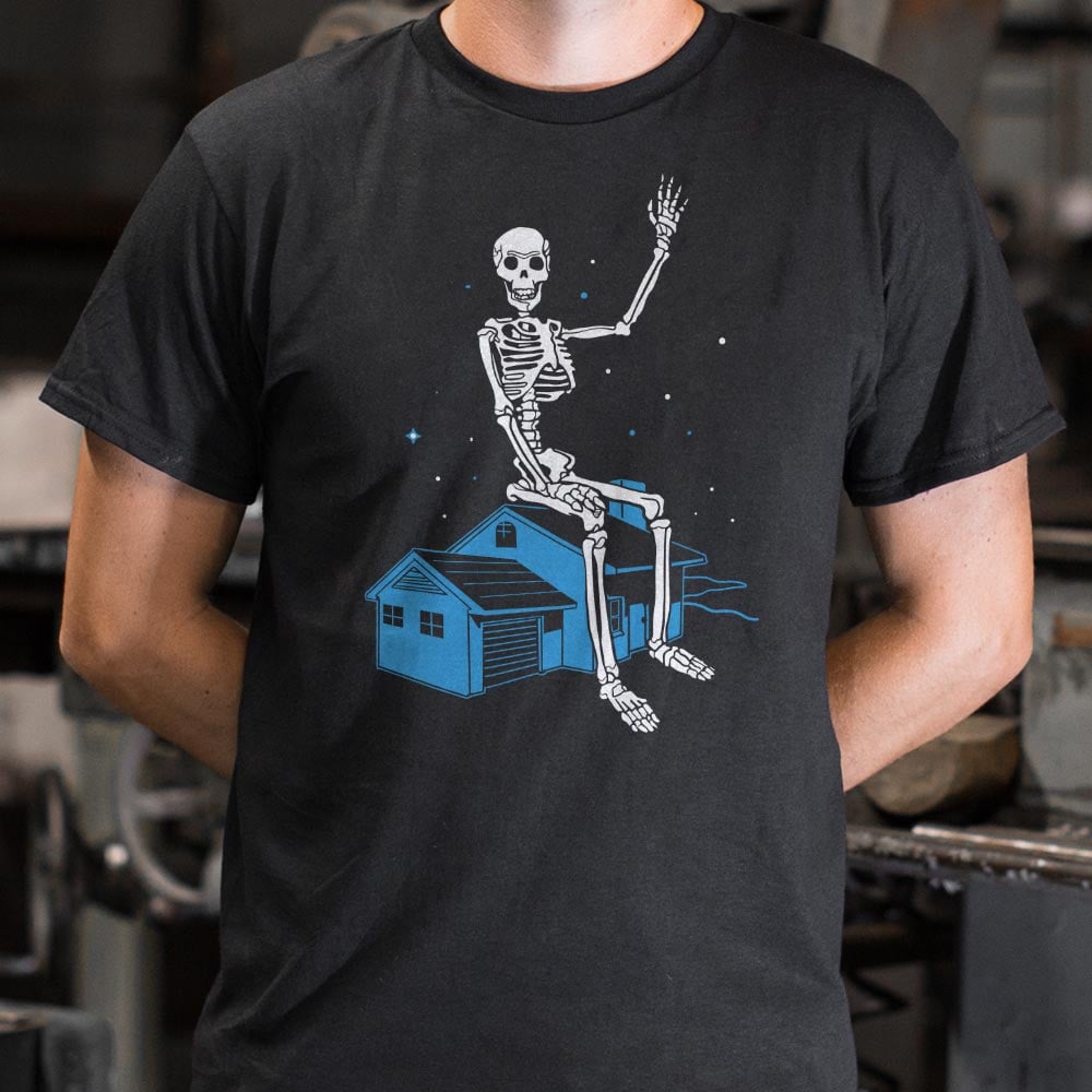 Giant Skeleton Men's T-Shirt