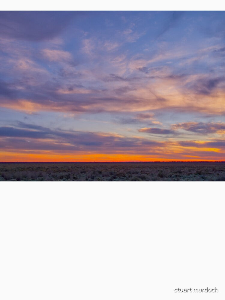 Desert Sunset, Mungo National Park July 2010. by stuart murdoch