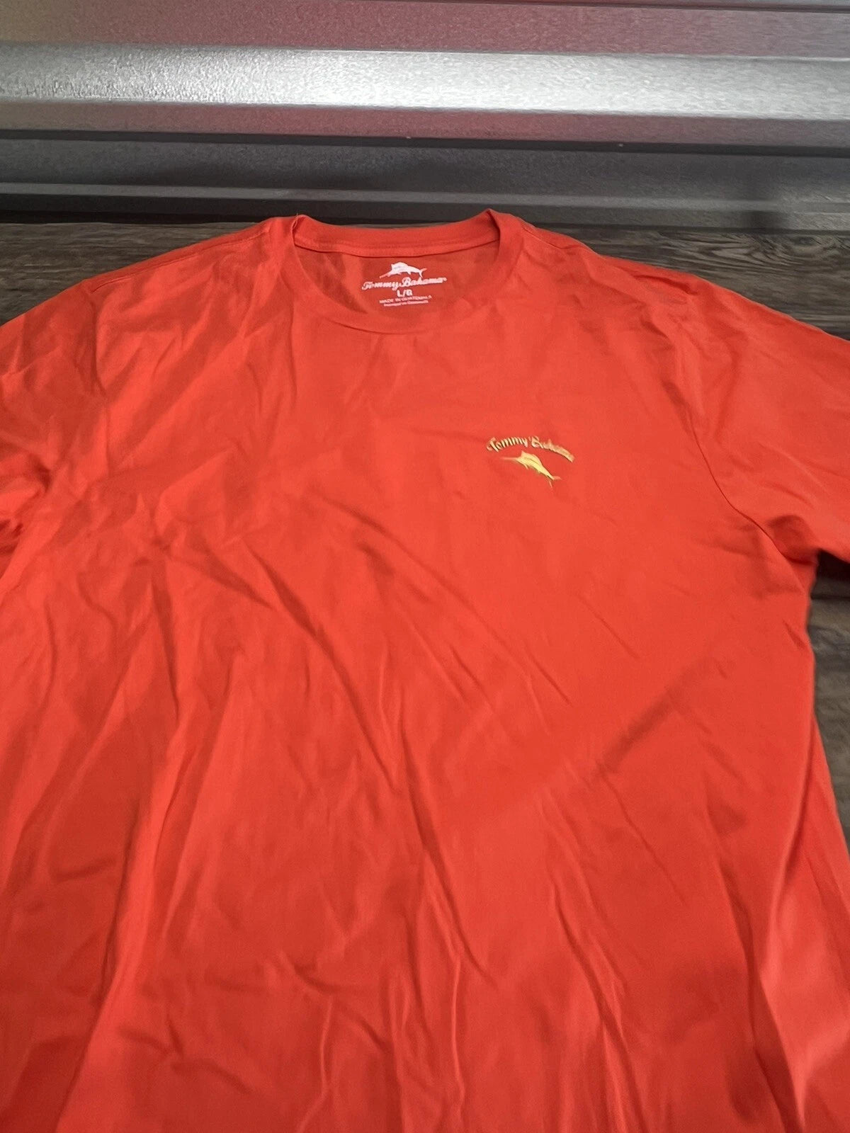 Tommy Bahama Shirt Mens Large Orange Hoppy Holidays Graphic Beer Mug