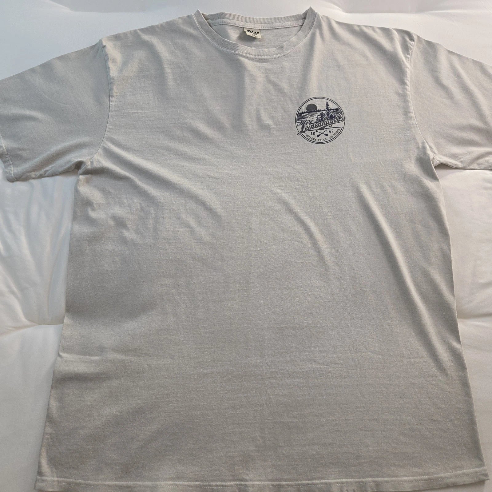Leinenkugel’s Beer Graphic T Shirt XL White Chippewa Falls Wisconsin Brewery Tee