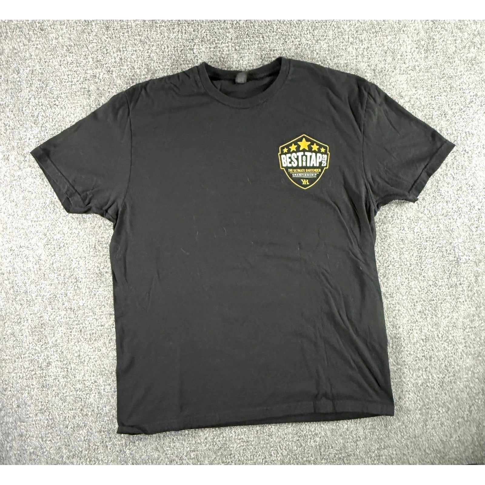 Yard House Best On Tap 2025 Bartender Championship Rock The House T-Shirt Mens L