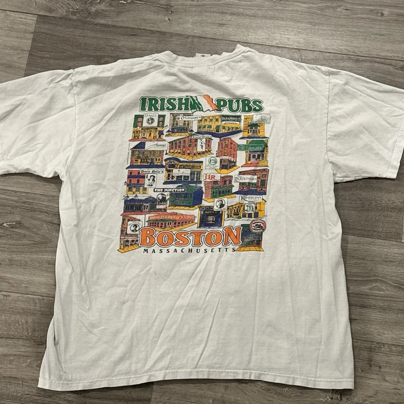 VINTAGE Irish pubs In Boston TEE SHIRT beer shirt Men’s XL