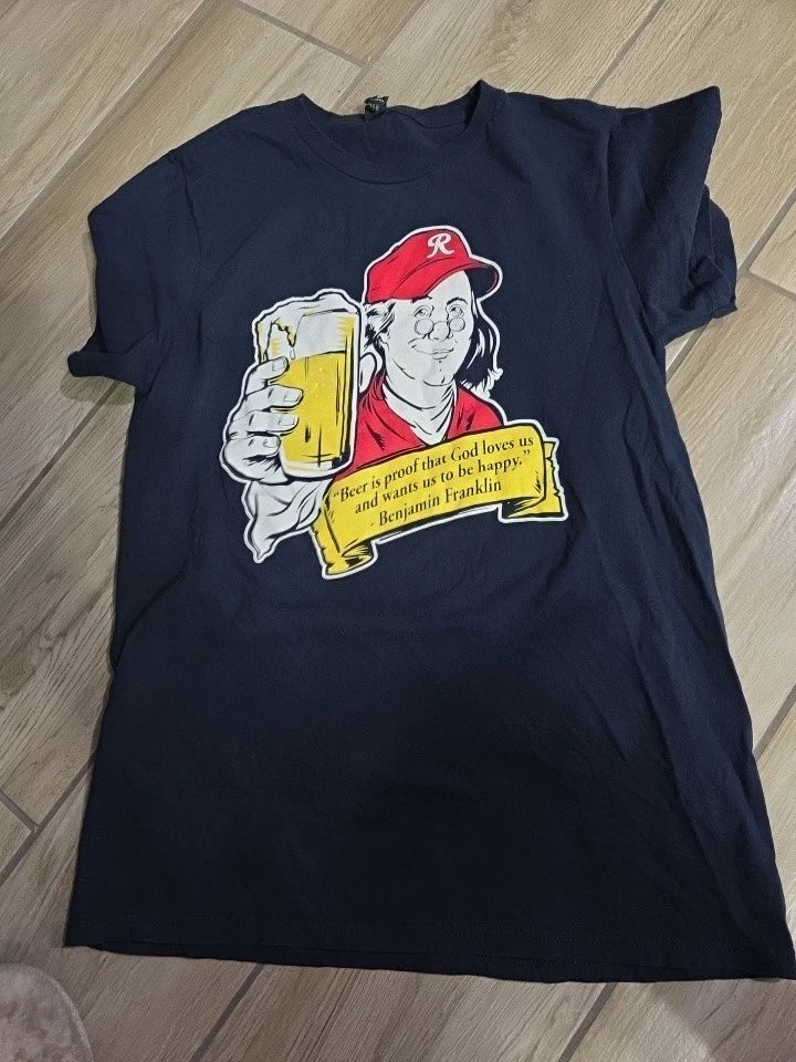 Beer  T Shirt Mens Size Small